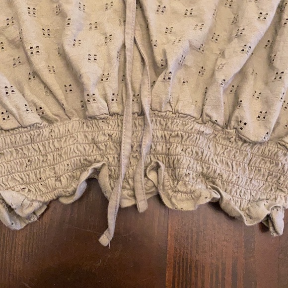 Arizona Jean co crop top sz small worn once - Picture 3 of 3